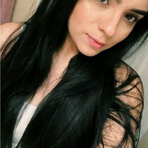 Meet your Posher, Arlette